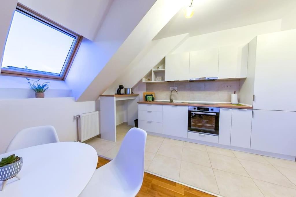 Bucharest Central D Apartment Dış mekan fotoğraf