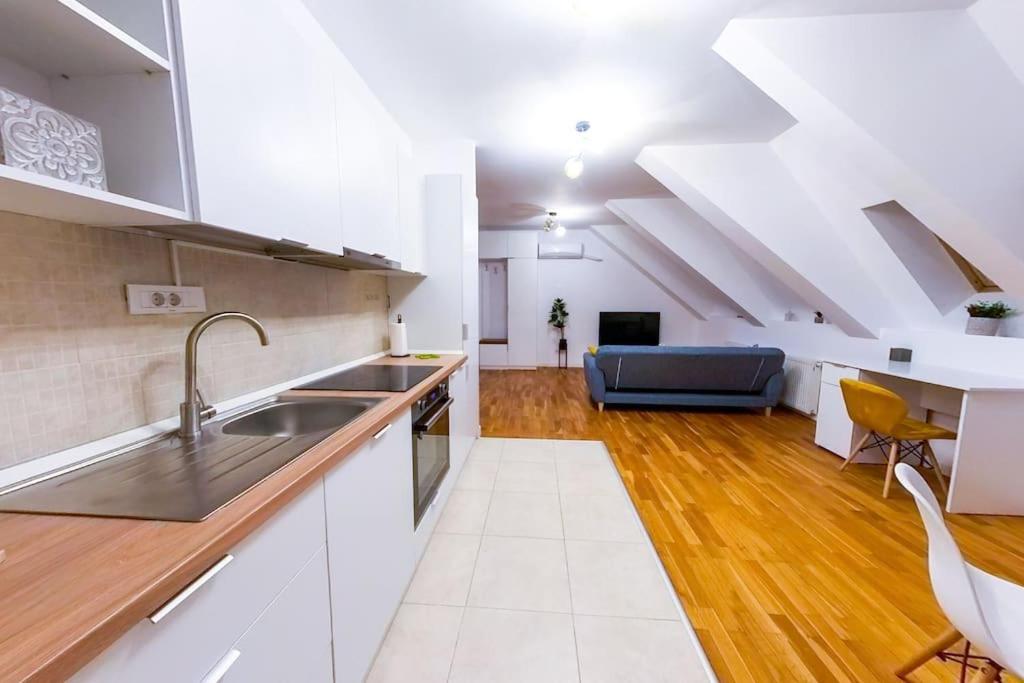 Bucharest Central D Apartment Dış mekan fotoğraf