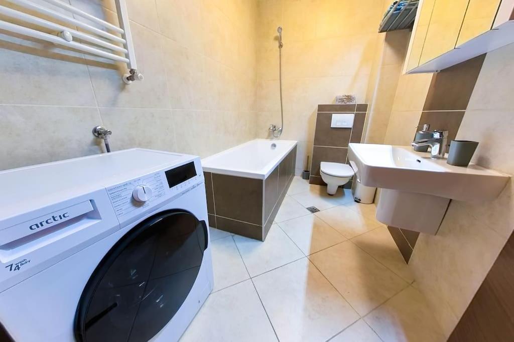 Bucharest Central D Apartment Dış mekan fotoğraf